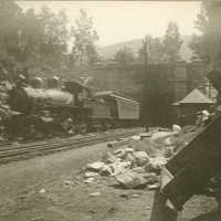 train west pre 1911.jpg