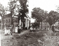 Reynolds Hall at the Alabama College (1920&#039;s)